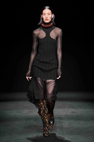Look 21